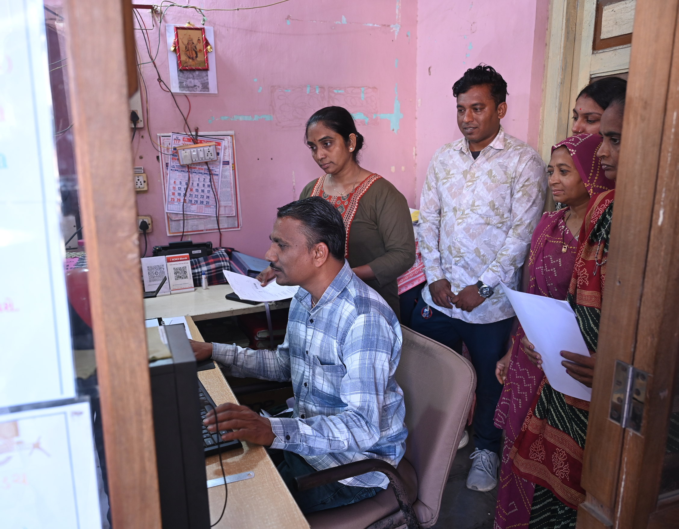 aatapi-access-to-government-schemes-help-desk-img